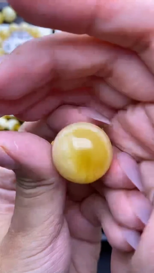 未镶嵌琥珀裸石 大小姐珠宝严选52