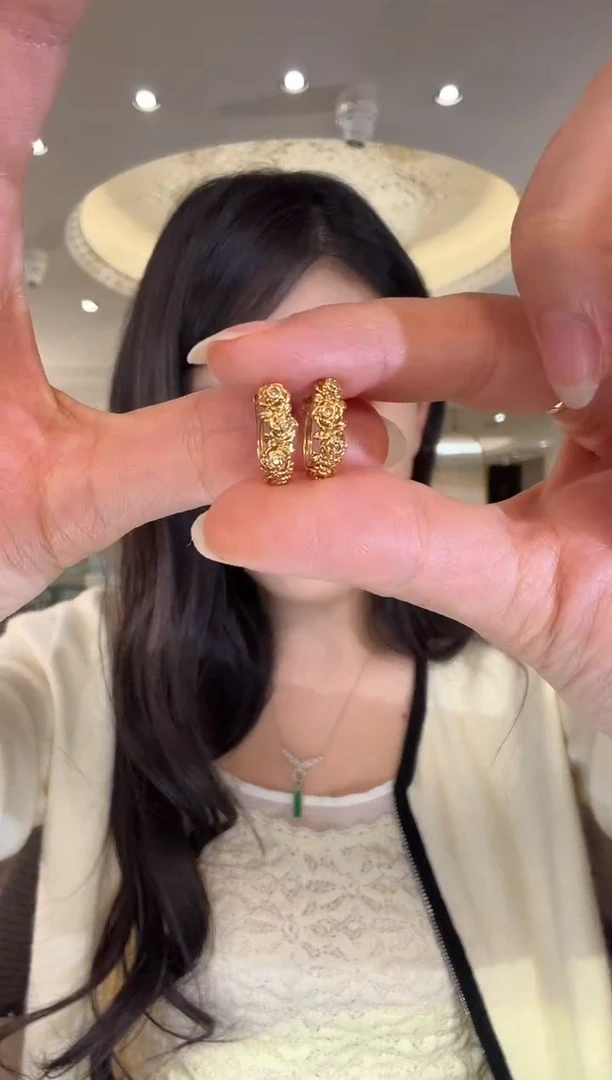 18K金镶嵌耳饰钻石W400|3980