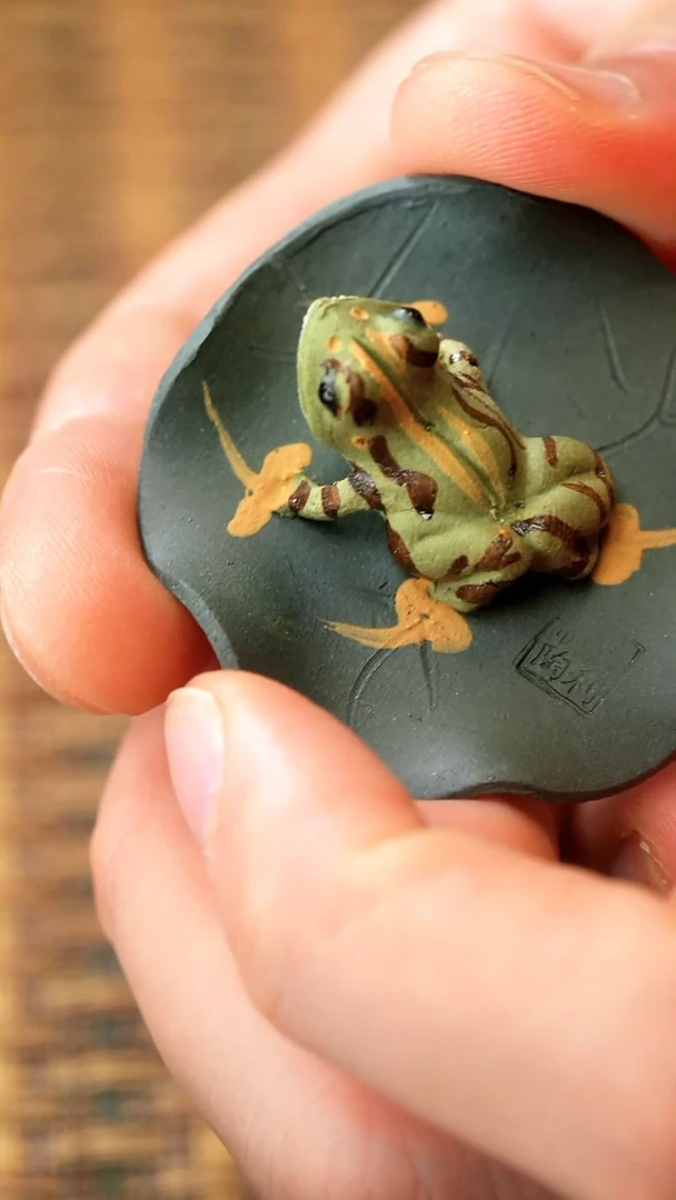 茶壶紫砂5《蛙栖荷趣》茶宠