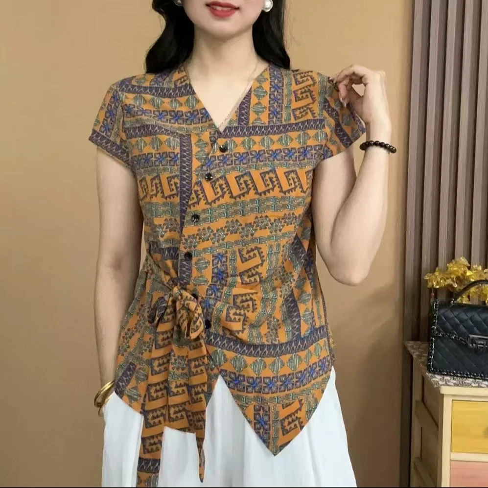 2025夏季新款时尚不规则洋气短袖气质百搭V领显瘦开衫扣上衣25711