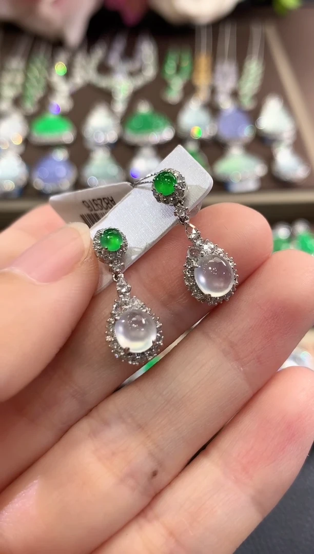 18K金镶嵌翡翠耳饰g61