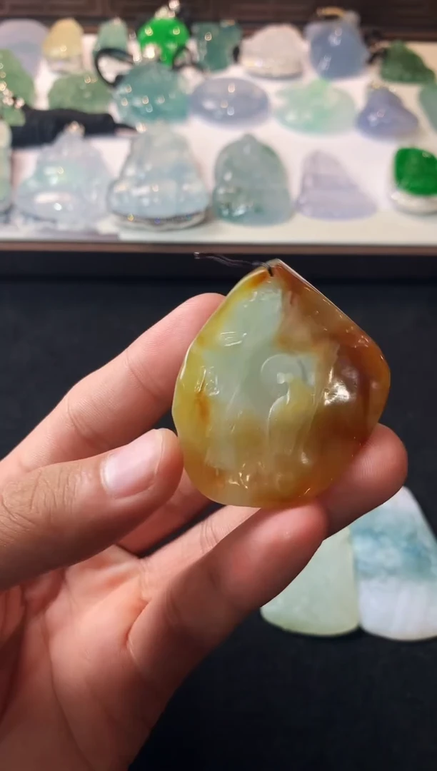 未镶嵌定制翡翠小*神  4048毛货不退不换