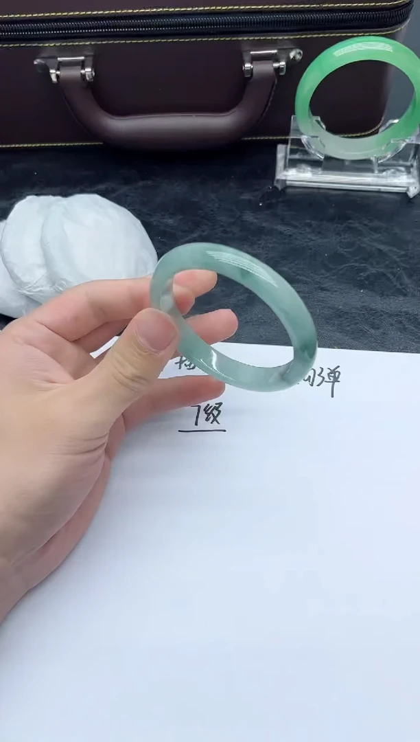 81所见即所得 拍啥发啥