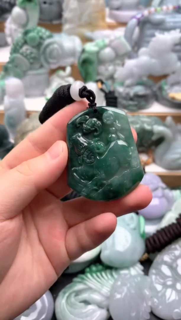 吊坠(不含链)未镶嵌翡翠1