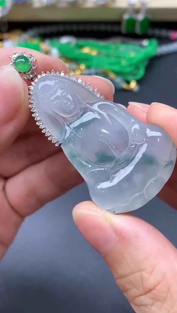 颈饰18K金镶嵌翡翠519-中国好珍宝