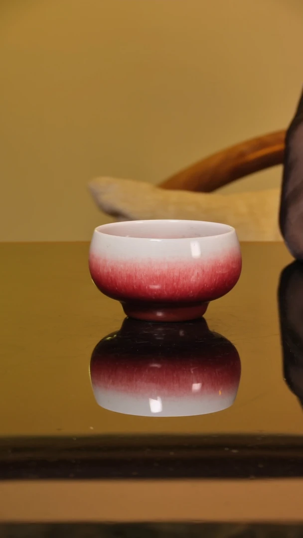 微瑕景德镇郎红罗汉杯