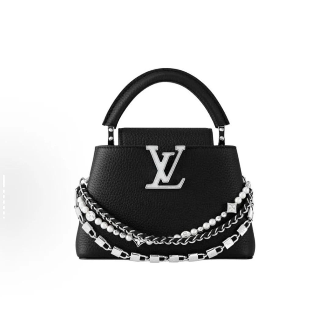 未使用 LouisVuitton/路易威登 卡普辛cap mini 珍珠双链黑