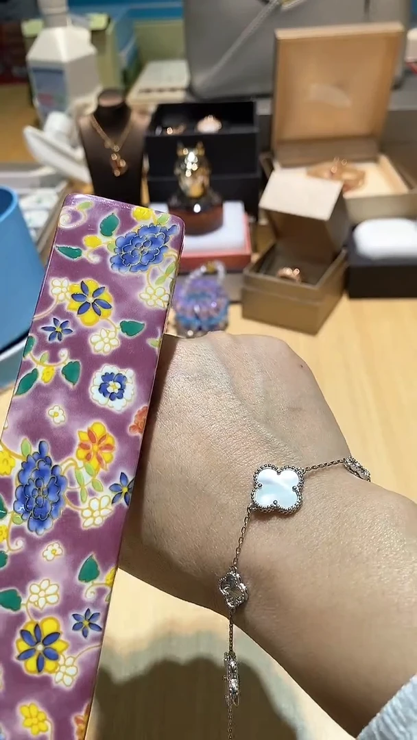 【闪购商品】瓷片锅碗瓢盆一件不剩