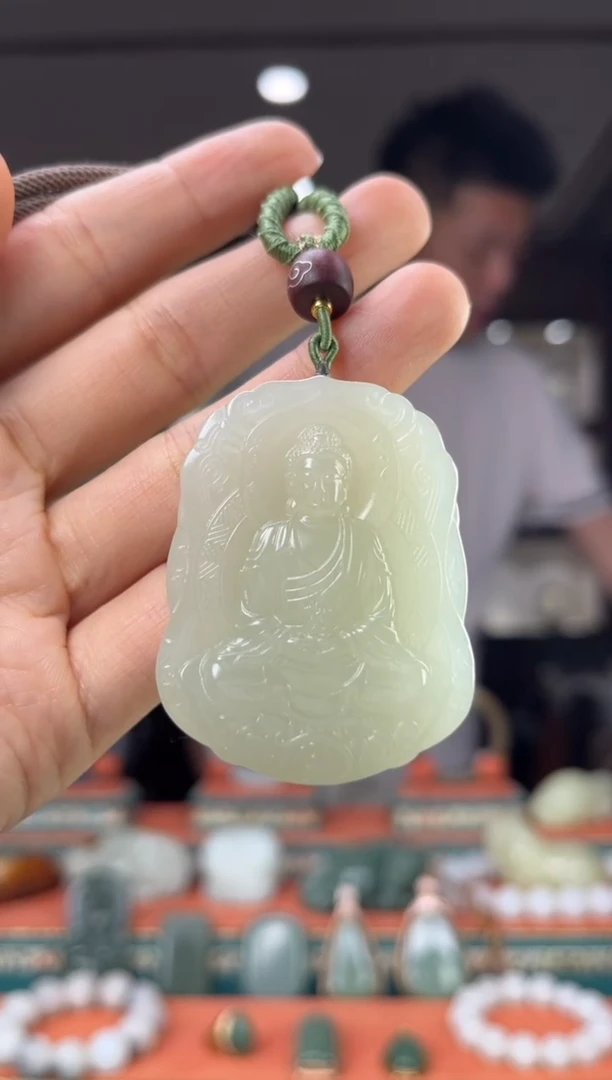 和田玉未镶嵌颈饰佩佩羊 猴