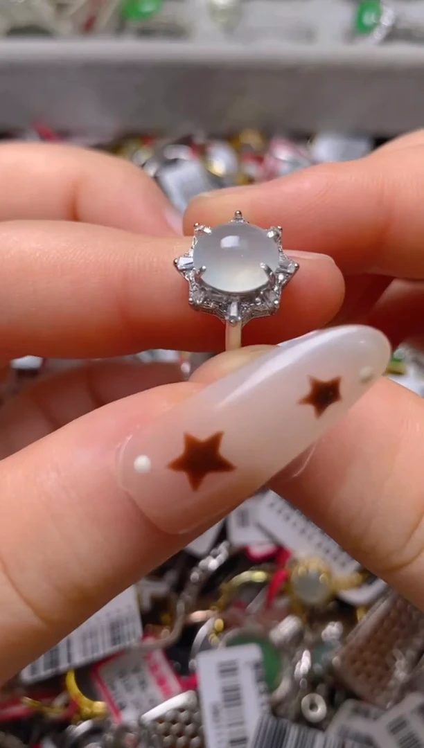 银S925镶嵌戒指翡翠百内无证书