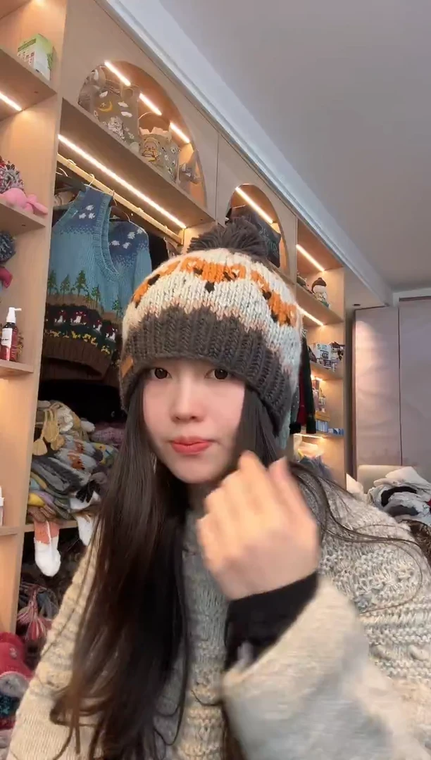 羊毛蓝灰狐狸帽