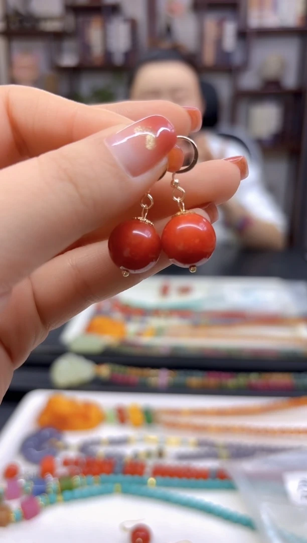 【闪购商品】翡翠耳饰14K金镶嵌耳勾E172