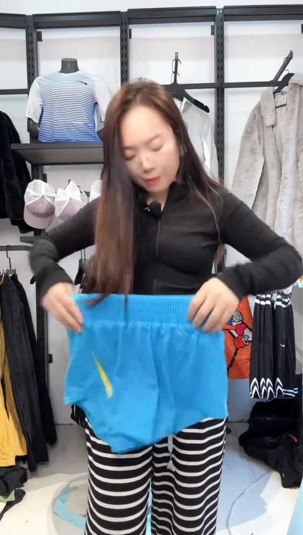 2337 编码  瑕疵直播间过款为准 尺码