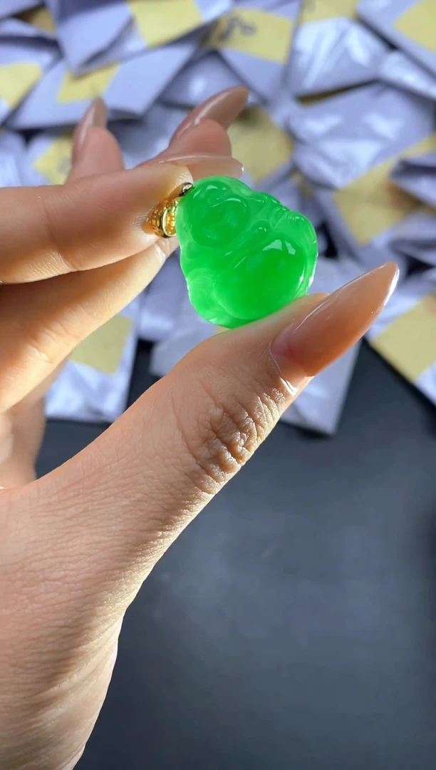 翡翠未镶嵌颈饰名饰精品甄选（吊坠加扣头）127