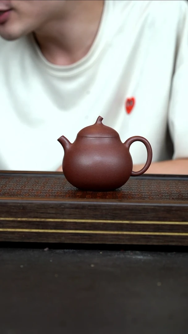 茶壶紫砂    WQC     全砂底槽青      茄瓜      170cc