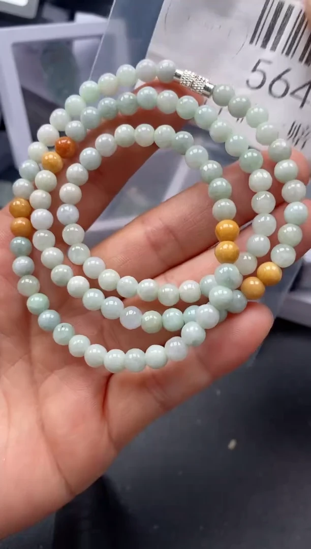 翡翠未镶嵌吊坠(不含链)5644