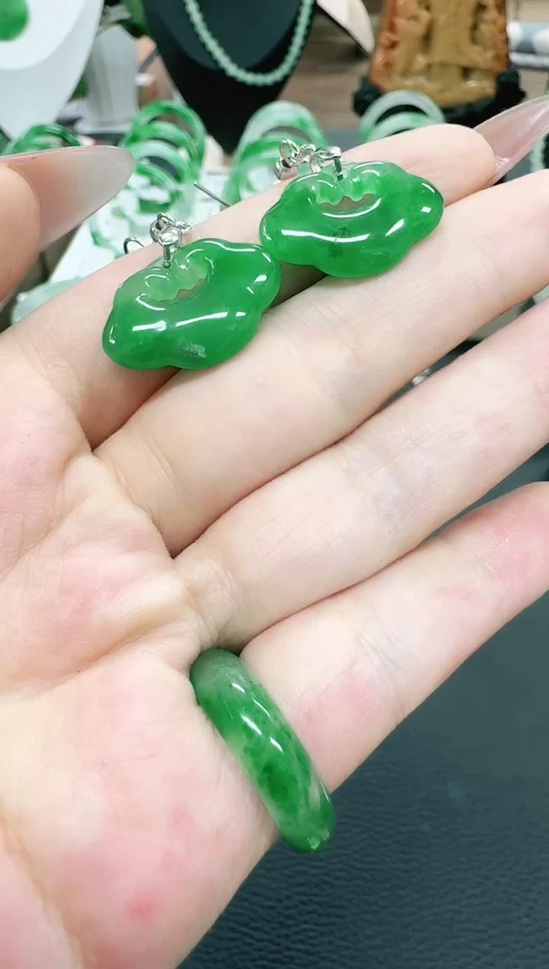 石英质玉（非洲翠）1未镶嵌/2626