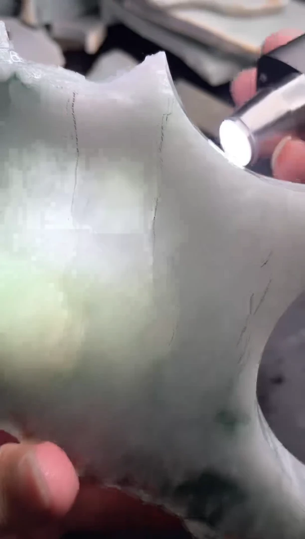 翡翠未镶嵌颈饰天然缅甸翡翠32