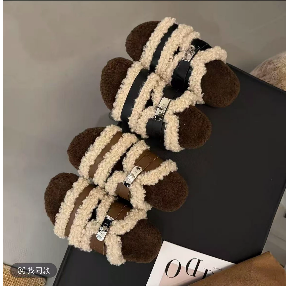 2025冬季露趾平底搭扣防脏博肯一字拖毛毛鞋居家毛绒毛拖ins外穿