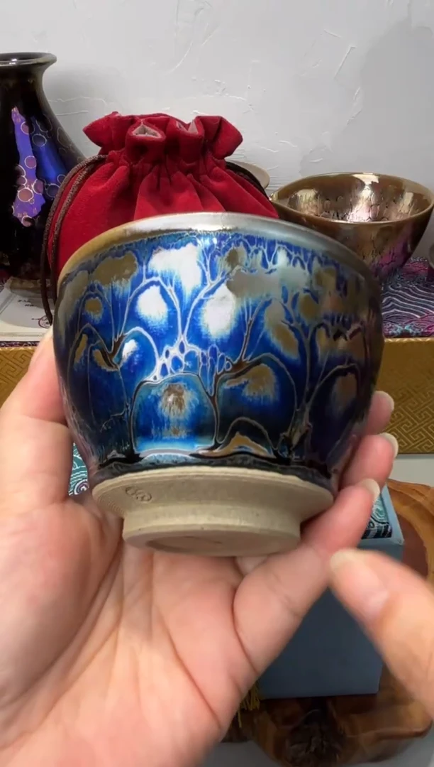 茶盏春申阁福利1只瑕品蓝凤眼大樽杯