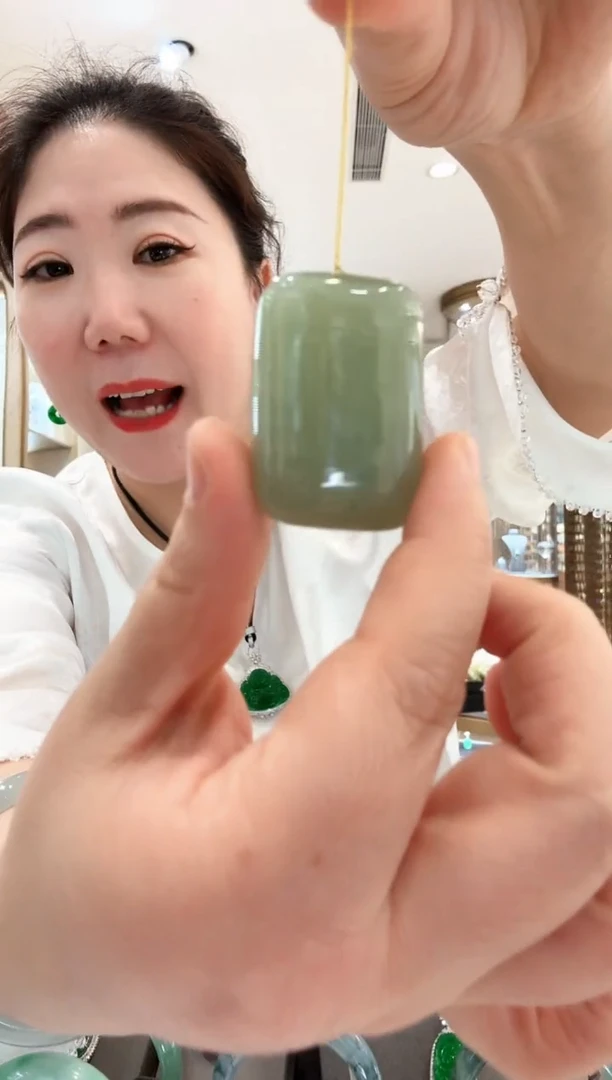 和田玉未镶嵌颈饰105.............