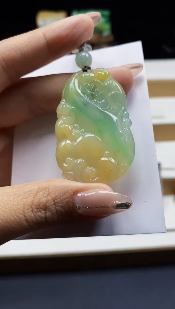 定制翡翠未镶嵌翡翠A货