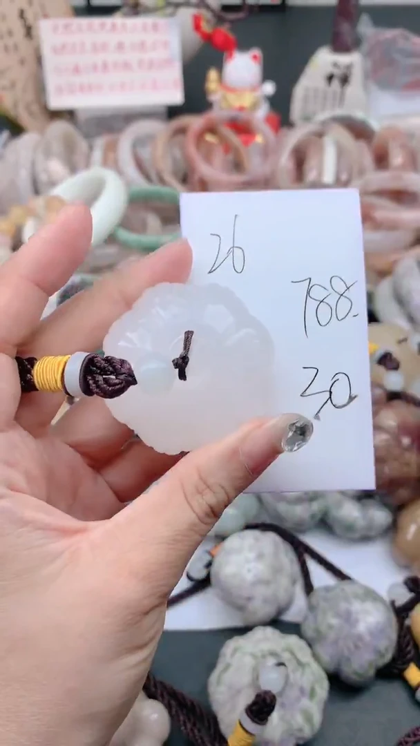 未镶嵌手镯石英质玉788