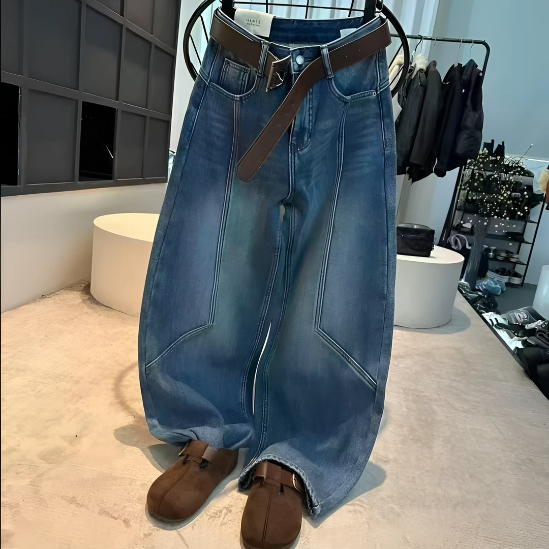 2025冬款水洗加绒弯刀牛仔裤女新款显瘦百搭休闲裤子