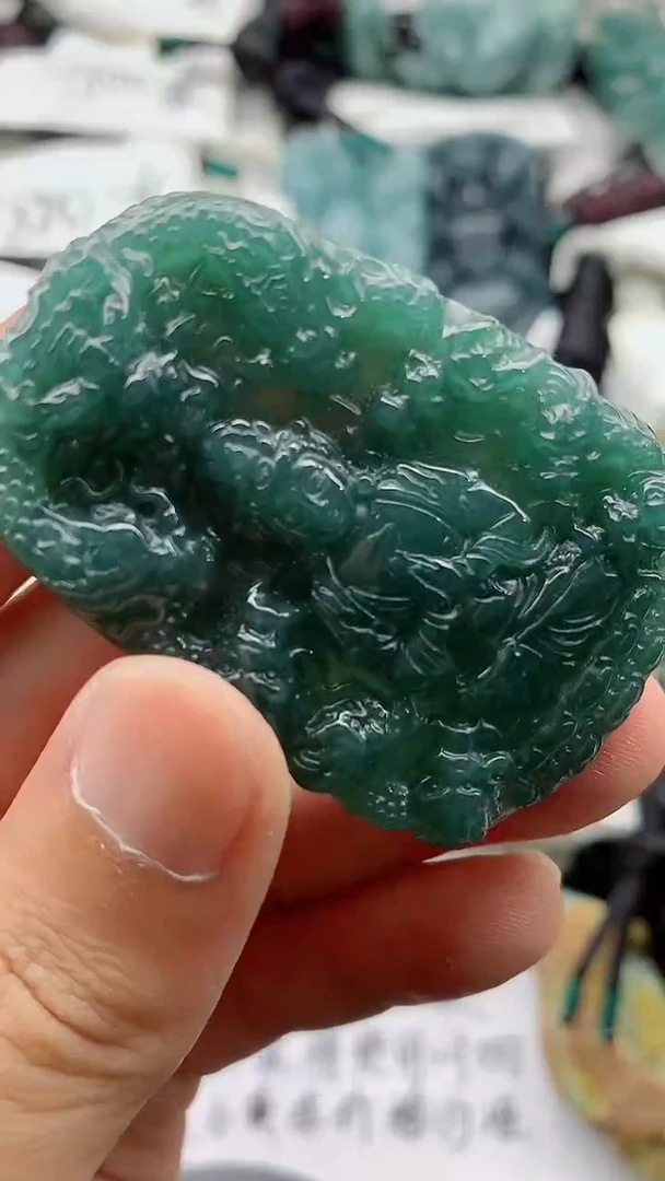 翡翠未镶嵌颈饰888·