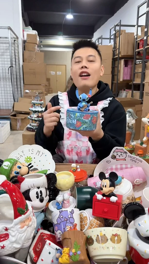 瓷片史迪仔首饰盒