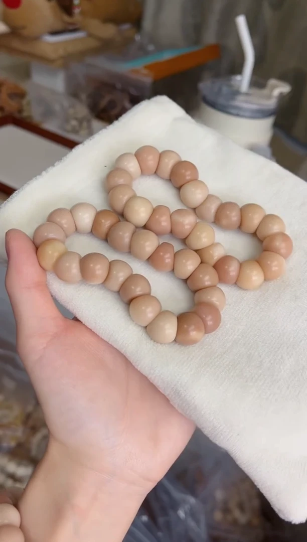 菩提根/象牙果手串r67樱花粉玉化大肠14手串