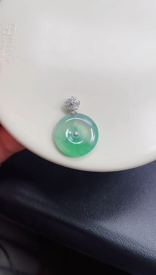 颈饰18K金镶嵌翡翠【8】平安扣