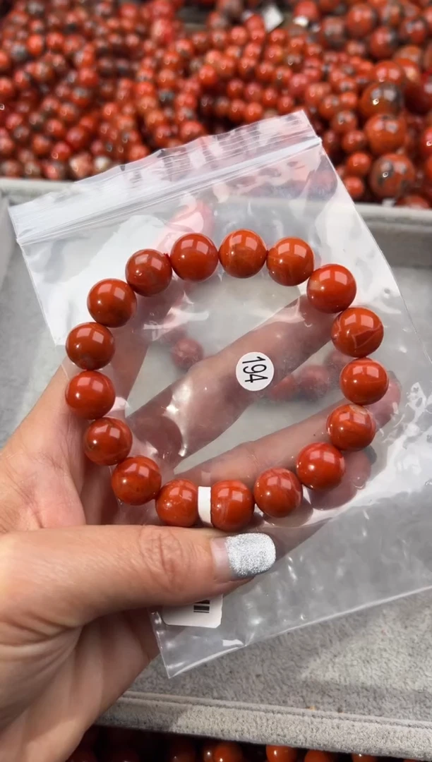 未镶嵌手串南红玛瑙12+