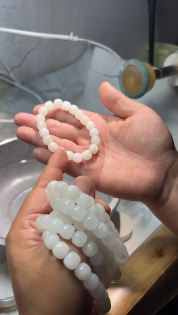 颈饰未镶嵌和田玉11111