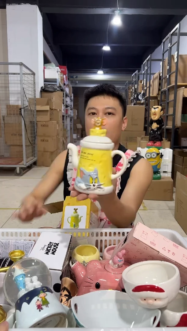 瓷片原盒猫和老鼠奶酪茶壶