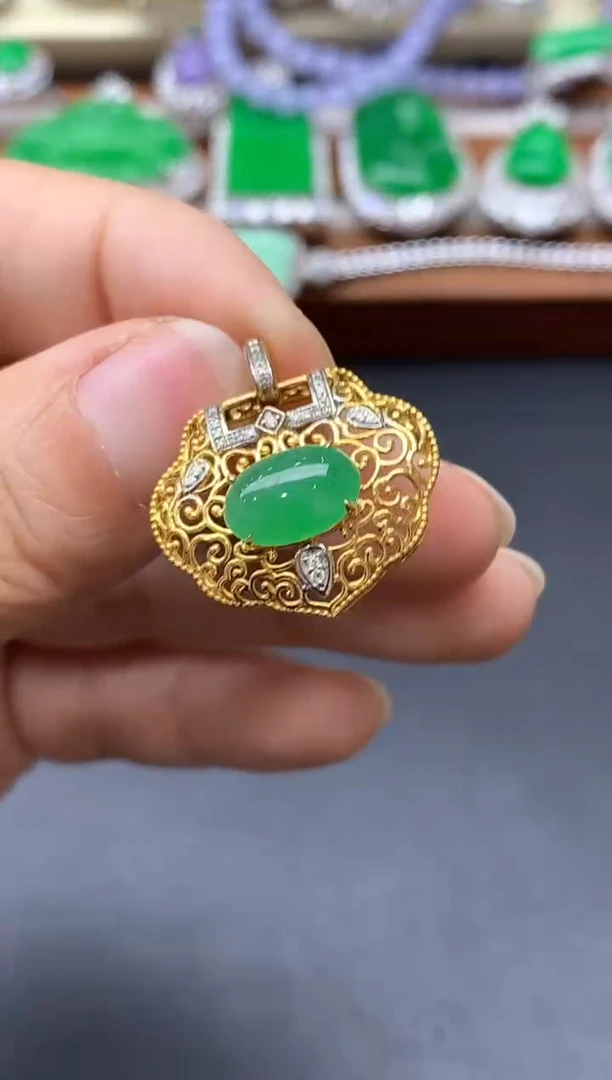 颈饰18K金镶嵌翡翠287-中国好珍宝