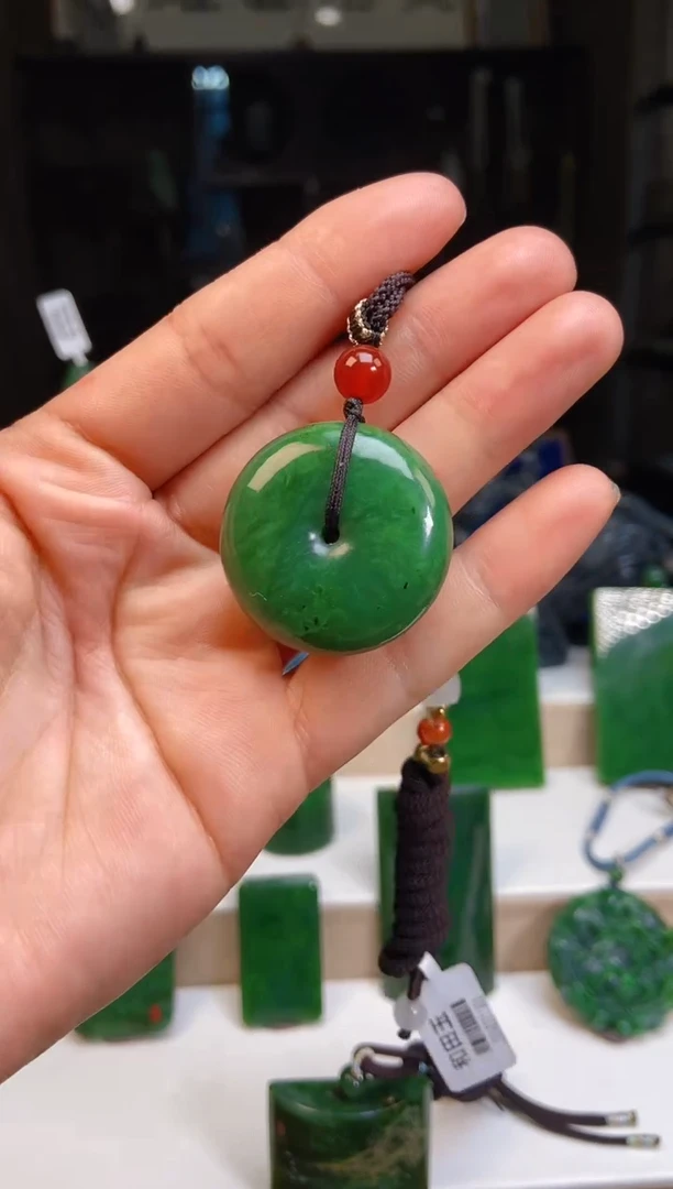 【闪购商品】和田玉挂件未镶嵌1