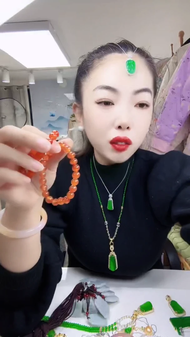 未镶嵌手链玛瑙/玉髓红玛瑙手链8毫米珠