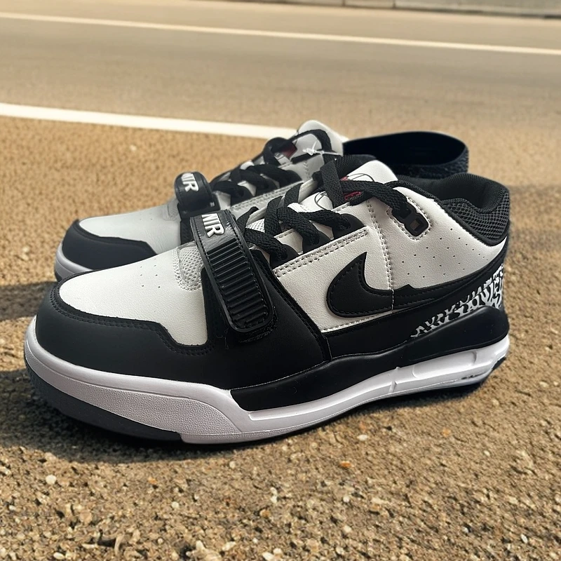 低帮男子板鞋休闲鞋‘时尚舒适，终身免费洗鞋，顺丰包邮。以旧换新