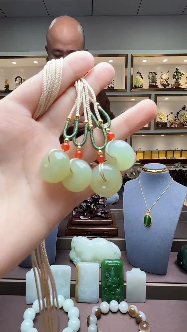 【闪购商品】和田玉挂件未镶嵌多样性发货1