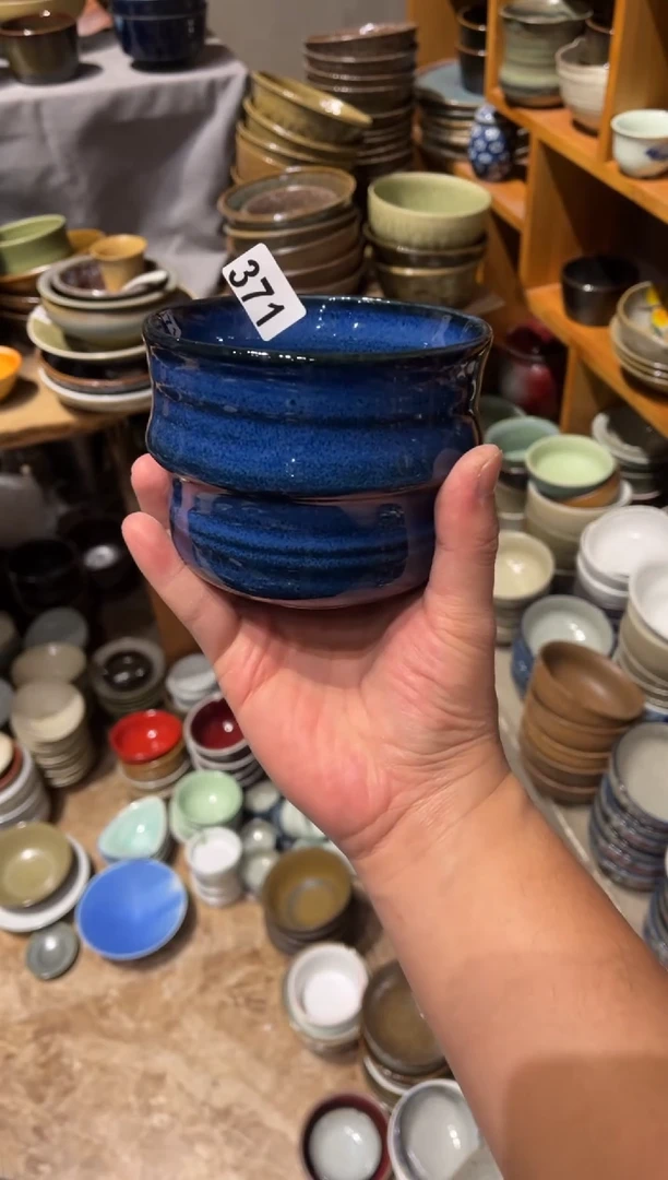 【闪购商品】瓷片371 蓝色扭扭碗1个