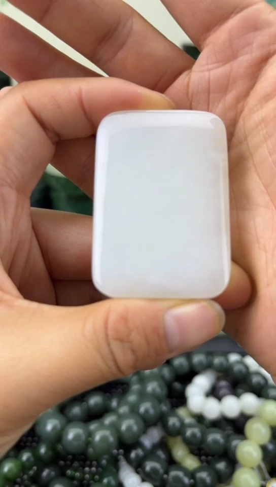 未镶嵌和田玉珠宝半成品牌子