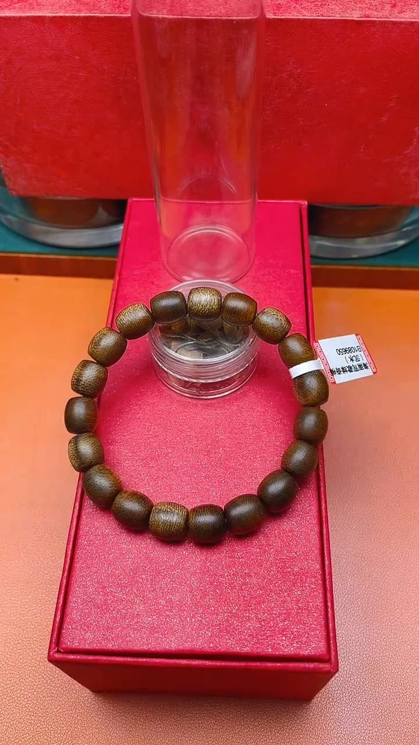 【闪购商品】沉香手串莺歌绿奇楠沉水B1089650