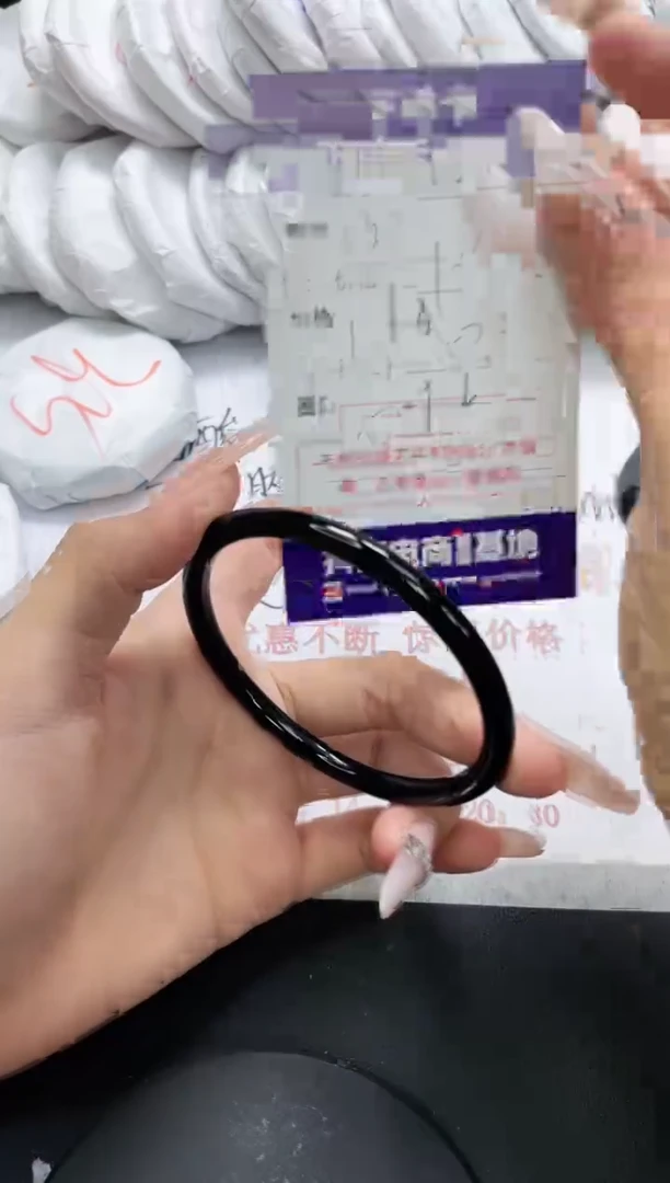 未镶嵌手镯玛瑙/玉髓137
