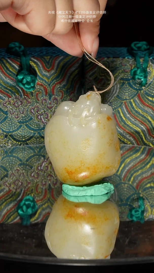 未镶嵌和田玉挂件100g苏工子料满背洒金皮龙龟挂件6D042