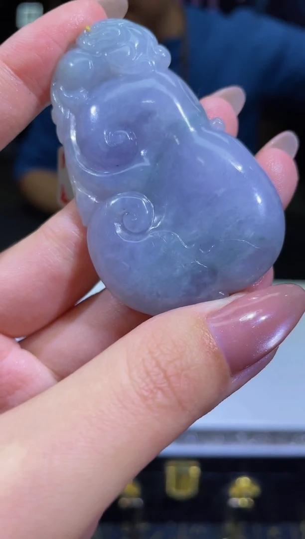 翡翠未镶嵌颈饰MFC0411166