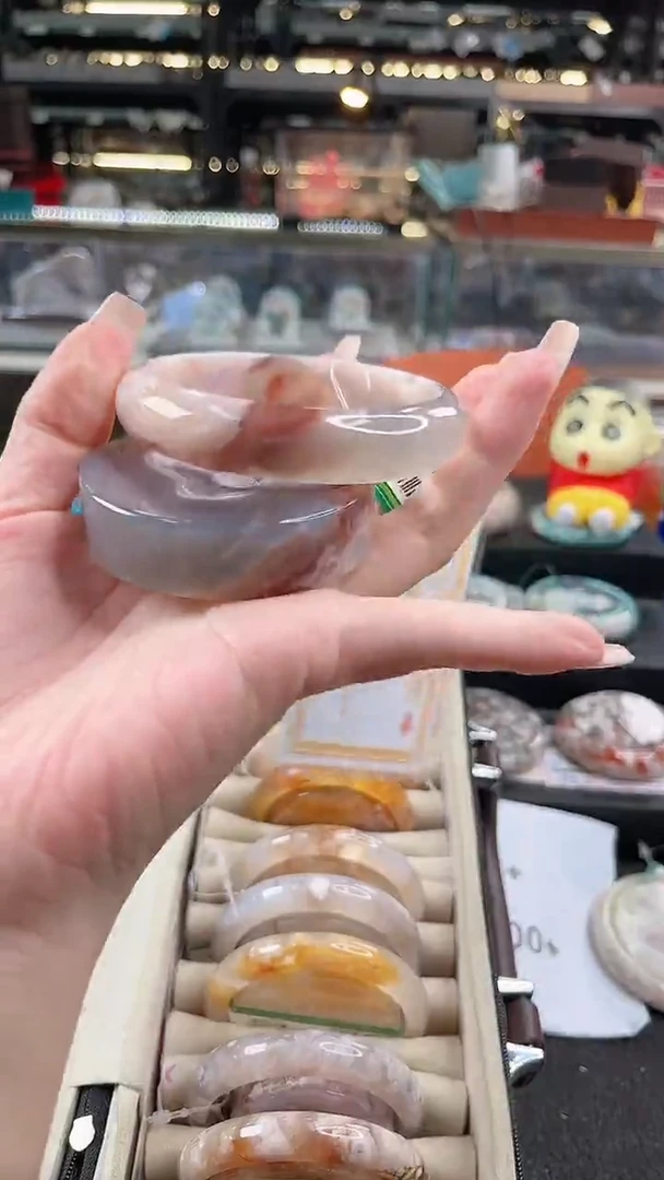 未镶嵌手镯石英质玉64圈口 （赠品镯心）3009422
