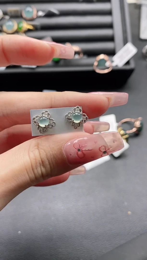 【闪购商品】翡翠戒指银S925镶嵌111-