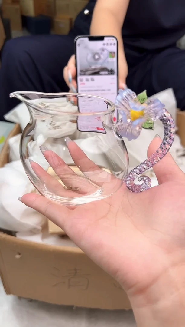 禾墨鸢然浅紫色