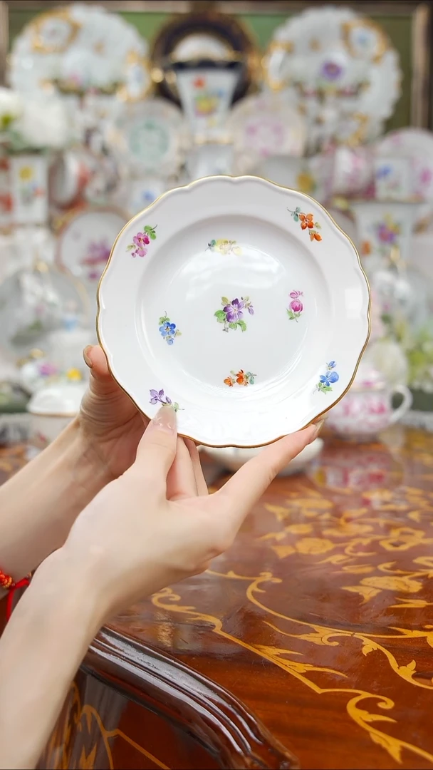 摆件米多家中古瓷器如图所示82